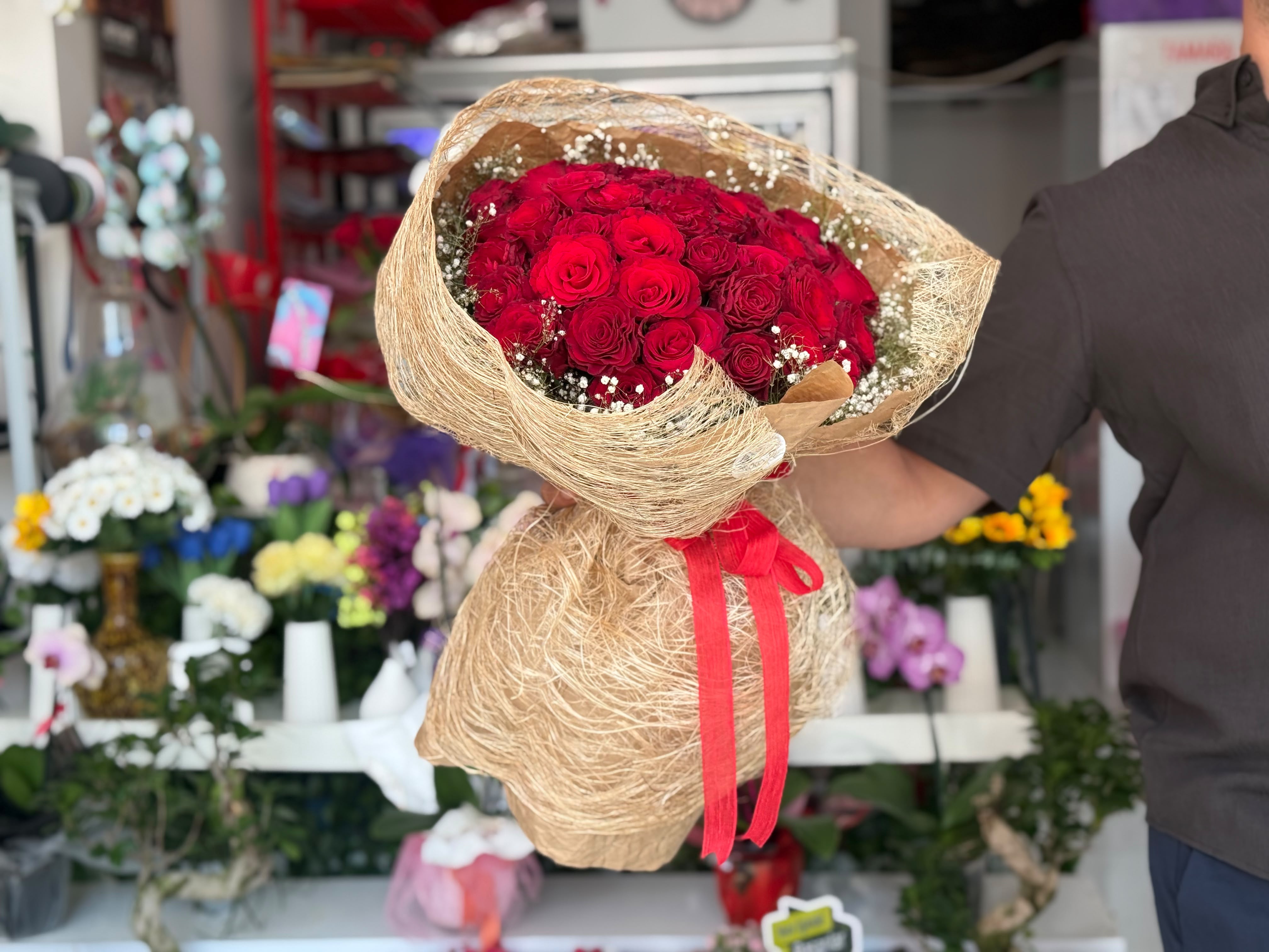 Kırmızı gül buketleri